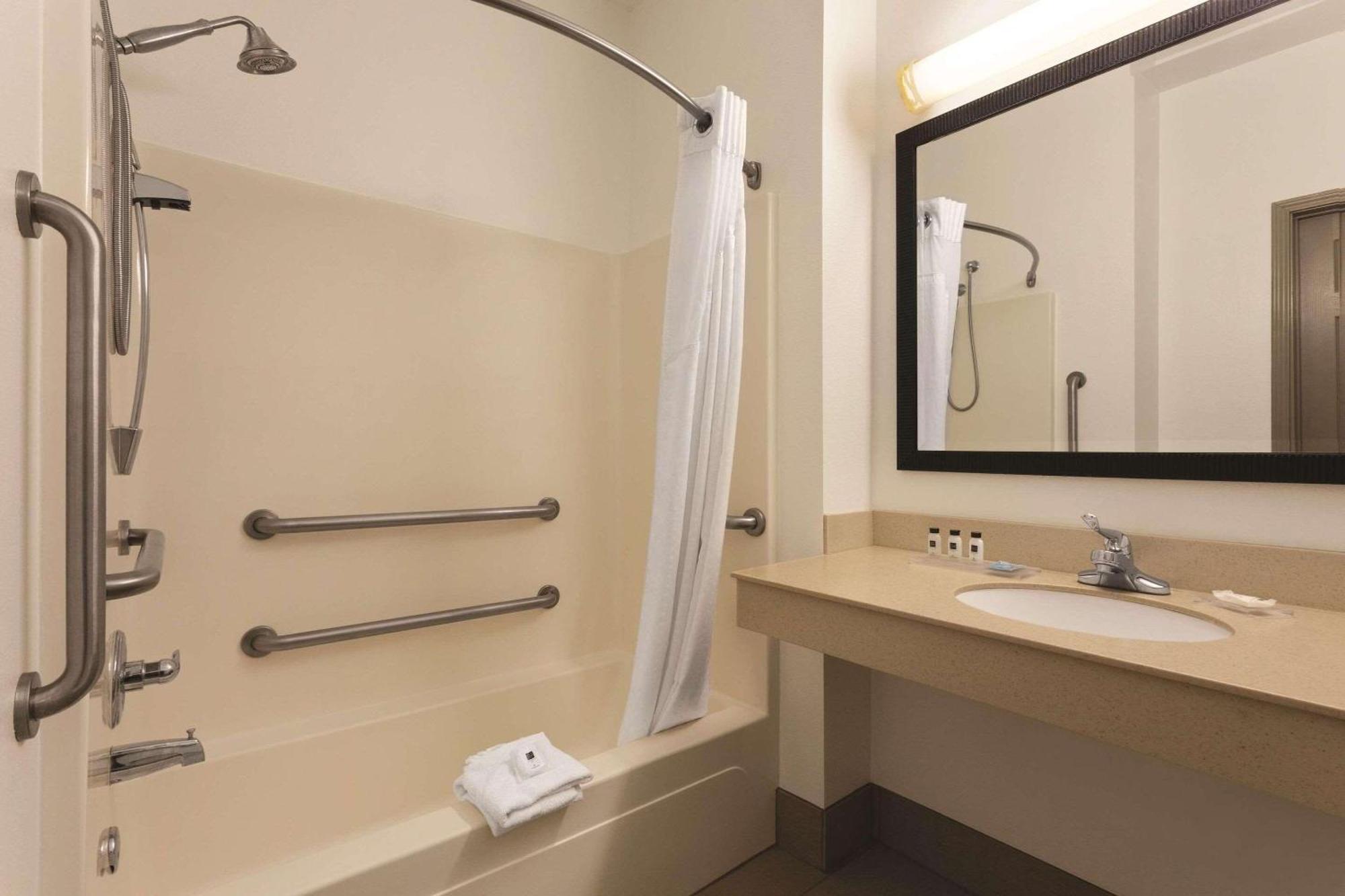 Country Inn & Suites By Radisson, Bryant Little Rock , Ar Extérieur photo